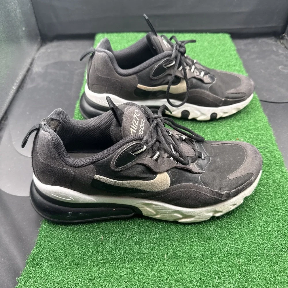 Nike Air Max 270 React Womens Size 7/Youth 5.5 Black Running Shoes BQ0103-009